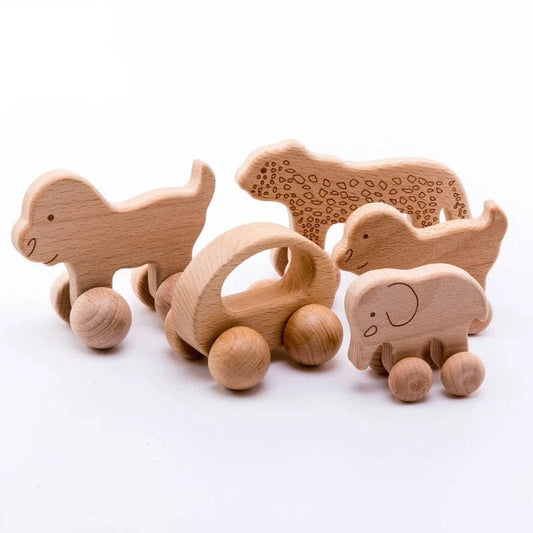 Figuras con ruedas de madera para bebés